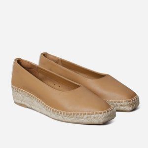Everlane The Espadrille in Caramel
